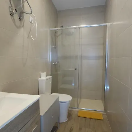 M2 Loft Privado Para 4 Personas Madrid Exterior photo